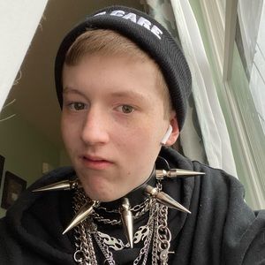 Meet your Posher, Donovan